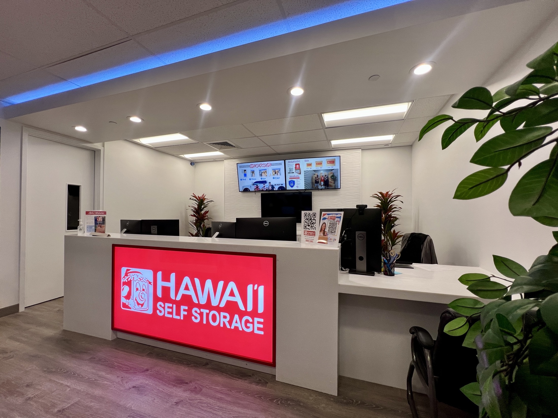 Hawaiʻi Self Storage community social content